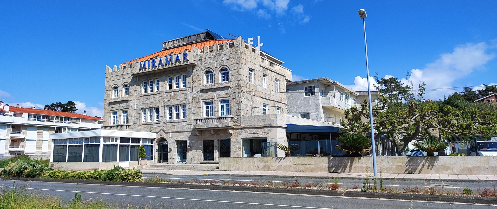 hotel playa sanxenso encanto Miramar